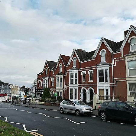2 Bedroom Modern Apartment, Uplands, Swansea Exterior foto